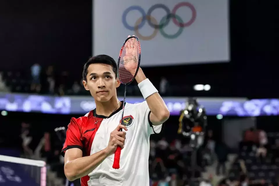 Tunggal putra Indonesia Jonatan Christie (Jojo) setelah mengakhiri perlawanan pemain Belgia Julien Carraggi dalam laga bulu tangkis Olimpiade Paris 2024 di Porte de la Chapelle Arena, Paris, pada 27 Juli 2024.